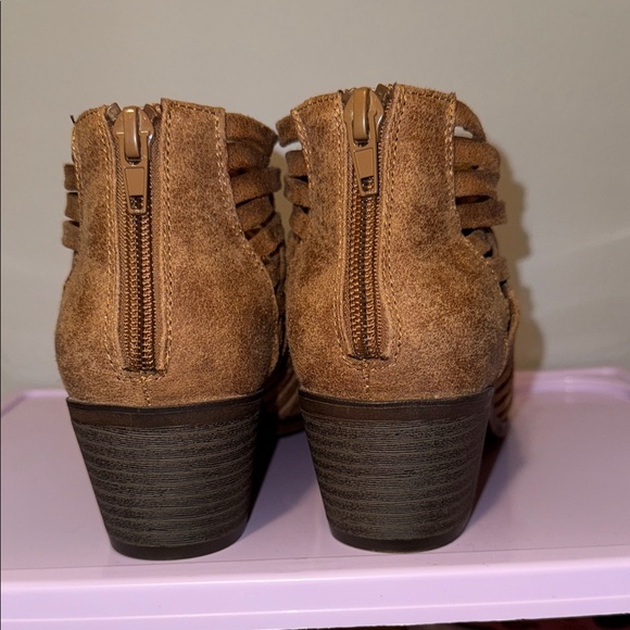 Fergalicious Brown Woven Ankle Booties - Picture 4 of 6